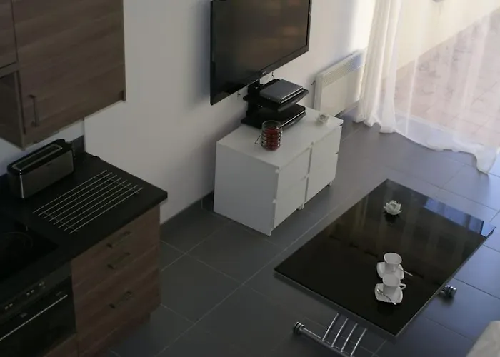 96, Heliovillage Au Village Naturiste Apartment